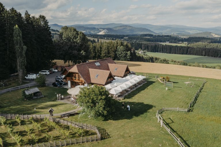 Hochzeitslocation St. Anna am Masenberg & Bratlalm/Wenigzell